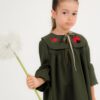 Kinderjurk met Handmade borduurwerk Bloemen & Lieveheersbeestje    (5-6 jaar) Handmade