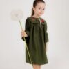 Kinderjurk met Handmade borduurwerk Bloemen & Lieveheersbeestje    (5-6 jaar) Handmade