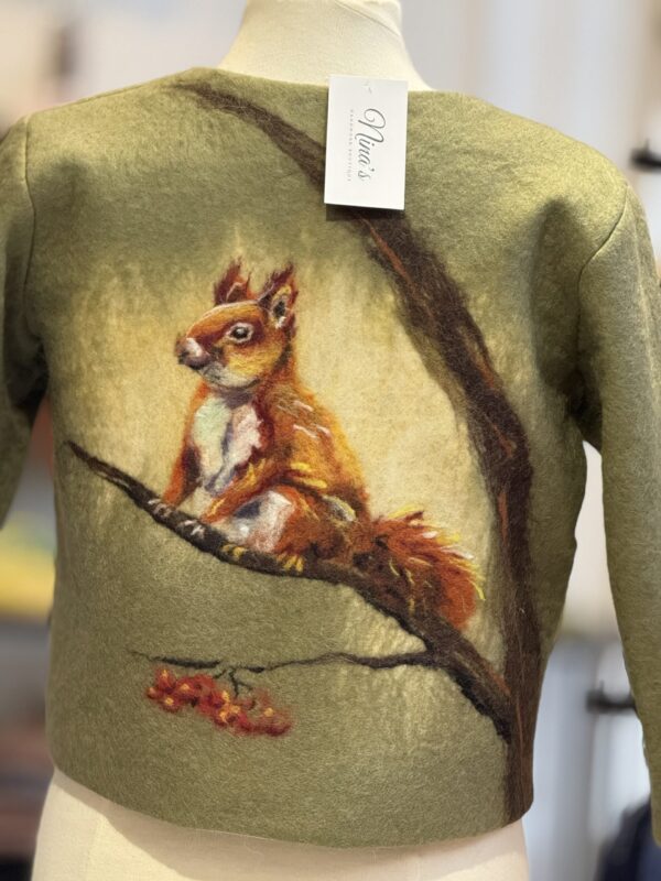 Handgemaakte Merinowol Kleding voor Kinderen | Luxe & Ambacht  Eekhoorn Vilt 6-7 jaar