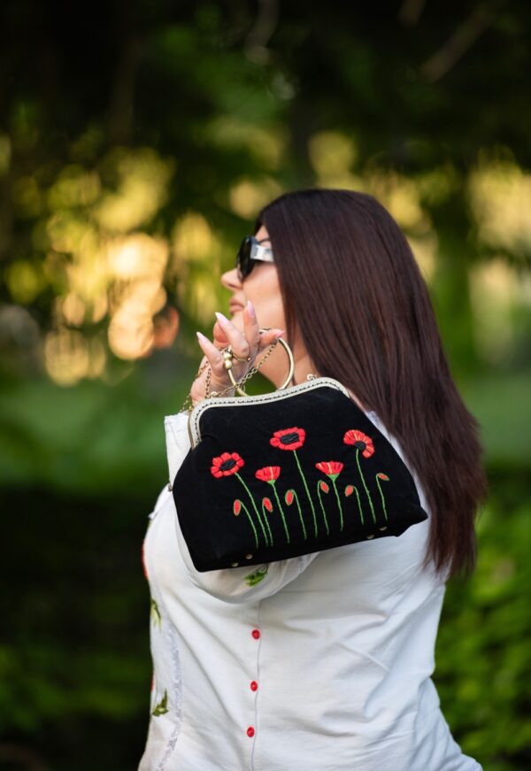 Stijlvol Unieke Tas Klaprozen Handmade Suède & Borduurwerk