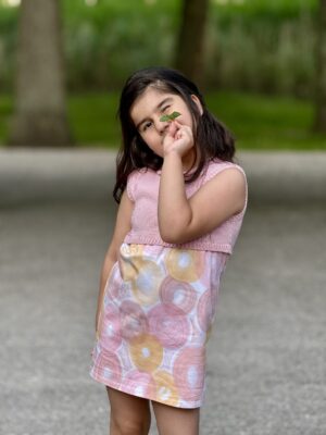 Kinderjurk met   Katoen gebreid met linnen stof kwaliteit (3-4jaar)