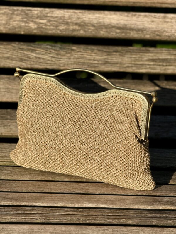 Vintage stijl    Unieke  Clutch met Antieke kleur metaal sluiting   Handmade Macramé