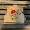 Unieke Tas met bloemen  Borduurwerk Duurzame Stoof Handmade 
Houten Sluiting