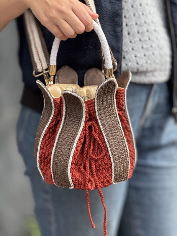 Exclusiefe   Unieke Tulp  Croche Tas