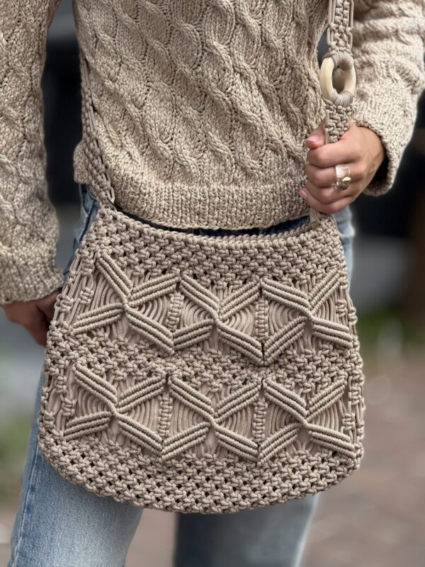 Exclusief  Handmade  schouder Tas Macramé Crème Kleur