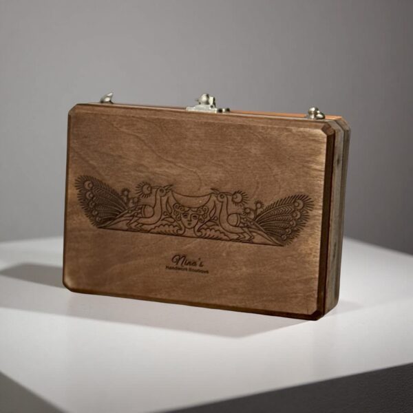 Handgemaakte design tas Exclusieve handgemaakte houten tas van walnoothout met leren binnenkant