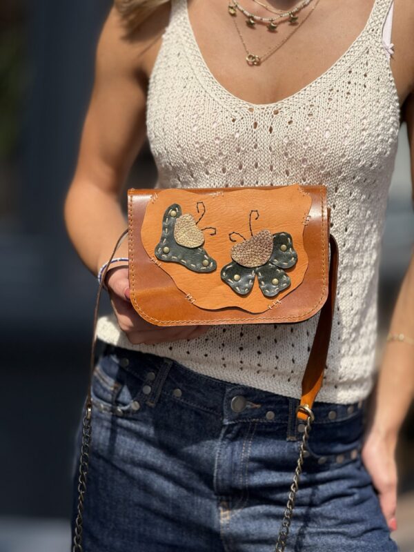 Unieke Tas van Natuurlijke Leer 
  (Handmade)