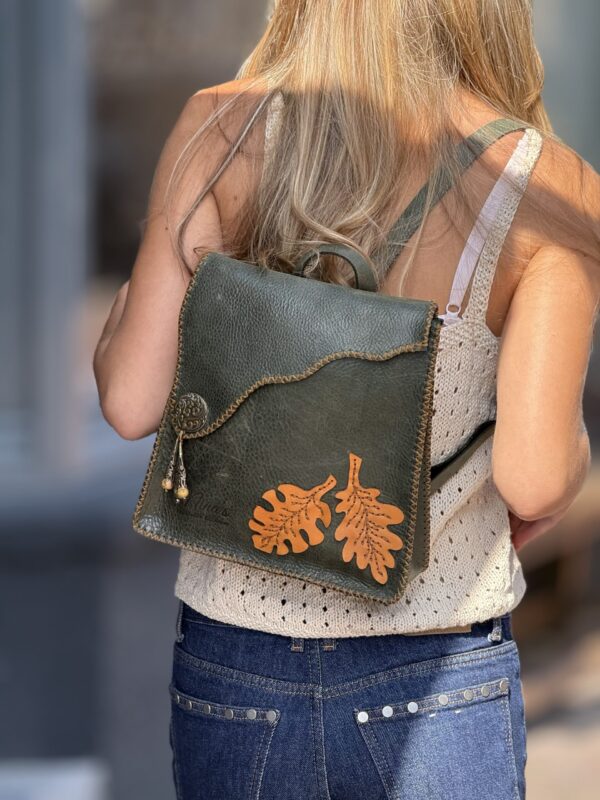 Exclusief Unieke Leer  Rugzak met Herfstbladeren  (Handmade)