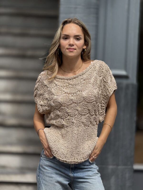 Blouse in gebreide stijl van 70% Katoen 30% Viscose - Handmade 
Universele Maat