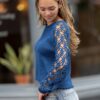 Blouse  Handgemaakt 50%  Italiaanse Merino Wol  70% Mohair  30% Cashmere 
 Gehaakt ( S-M)