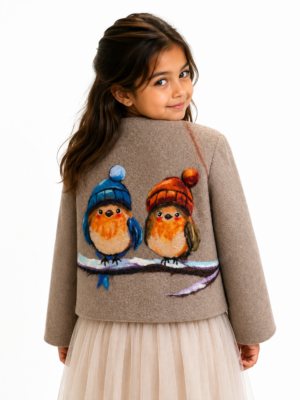 1a6ff40c-bcad-4c3d-8dbd-19e650b5d48d Handgemaakte Jas Merinowol Kleding voor Kinderen | Luxe & Ambacht Vilt 7-8 jaar