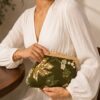 Handgemaakte Luxe Clutch Tas met Houten Sluiting | Ambachtelijk Design uit Amsterdam