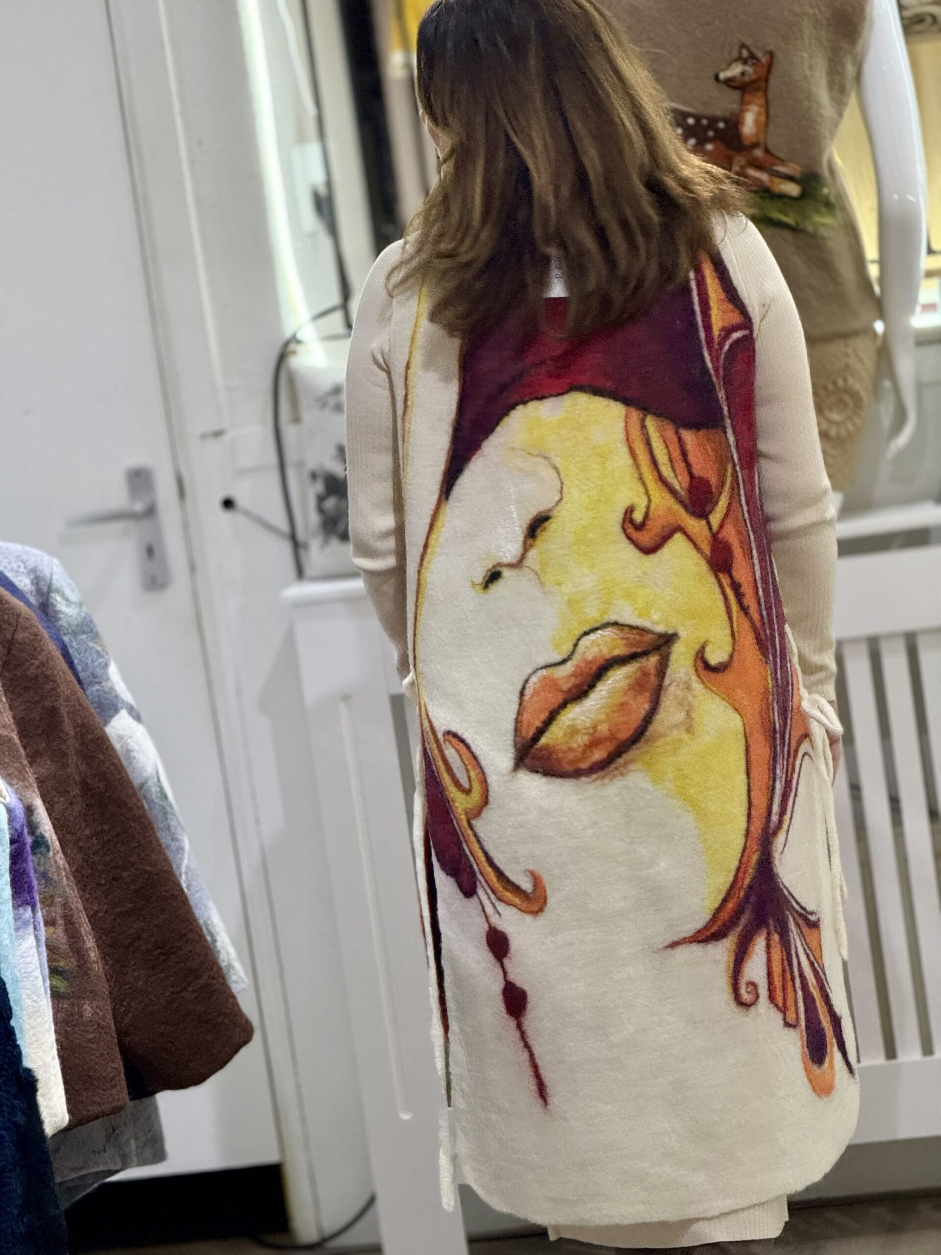 Handgemaakte Kunst van Vilt gilet (vest) – uniek handwerk kledingstuk Universeel maat - Afbeelding 3