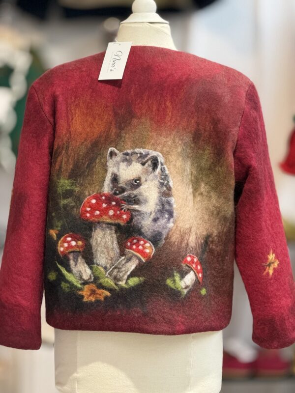Handgemaakte Merinowol Kleding voor Kinderen | Luxe & Ambacht Egel  Vilt leftijd 8-9 jaar