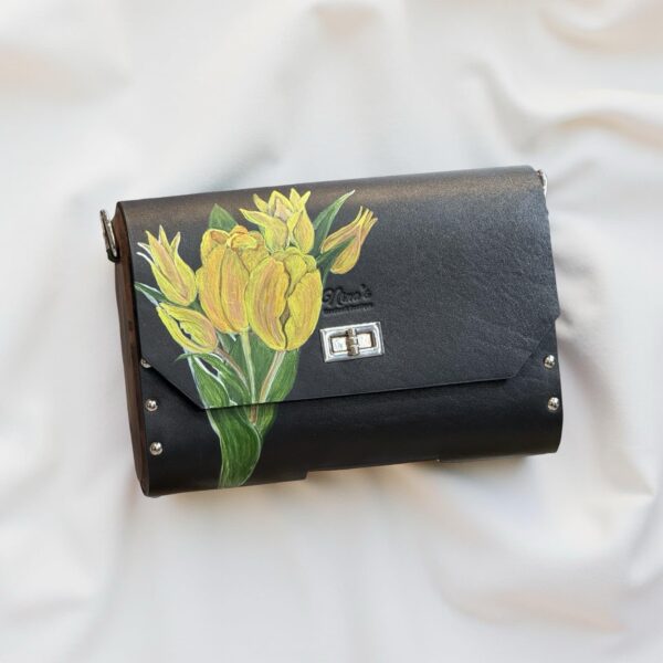 img_6875 Exclusieve Luxe Leren Tas met Natuurlijk Hout – Handgemaakt & Limited Editio Tas Tulp Geel Amsterdam