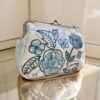 img_8094-2 Handgemaakte clutch met handborduurwerk | Uniek en mooi design