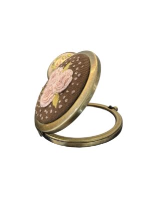 Vintage & Antiek Handgemaakt Borduurwerk  Spiegel – Unieke Decoratie – Hoge Kwaliteit Handwerk- Cappuccino Kleur