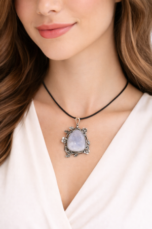 Handmade Silver Quartz & Amethyst Necklace – Natural Gemstone Pendant – Artisan Boho Jewelry Gift for Women