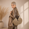 Handgemaakte Macramé Handtas met Walnotenhouten Handgrepen | Bohemian Dames Tas van Katoen | Beige Handgemaakte Macramé Handtas met Walnotenhouten Handgrepen | Boho Tas Beige