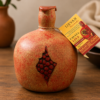 53830947-59b5-4773-9688-e8e56ebc5649 Armeense Granaatappelwijn 750 ml in Handgemaakte Keramische Fles – Uniek Luxe Cadeau uit Armenië | Amsterdam