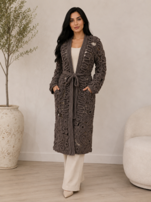 Handmade Crochet Lange Cardigan van Wol – Exclusief Dames Vest S–XL | Nina’s Handwork Boutique Amsterdam